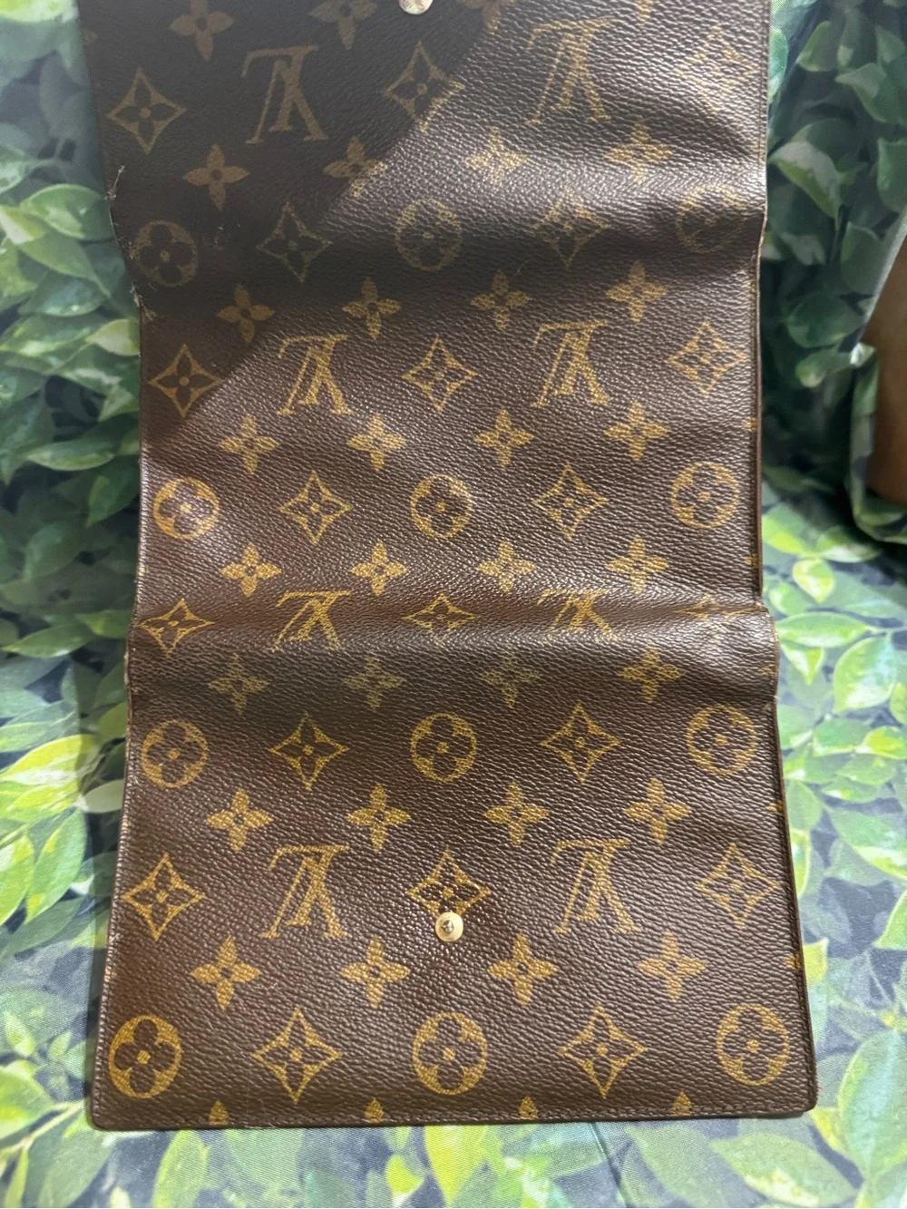 Louis Vuitton Monogram Pochette Passport Trifold Wallet